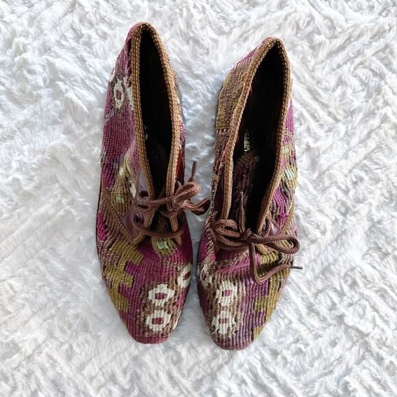 The Nomadic Collection Tapestry Kilm Lace Up Chukka Ankle Bootie - Picture 2 of 9